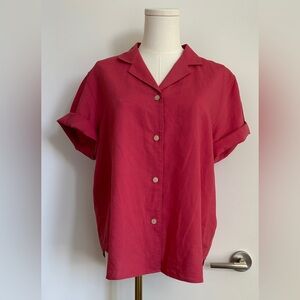 NWOT - UNIQLO shirt size M